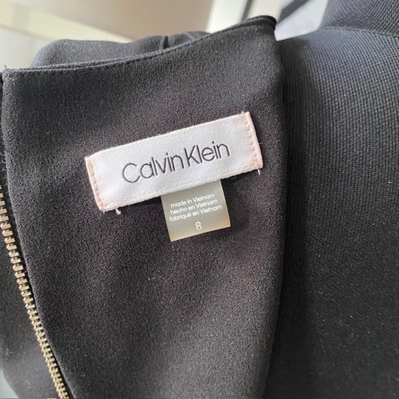 NWT Calvin Klein Solid Sleeveless Sheath with Front Cut Out Dress 8 Black - Picture 10 of 11